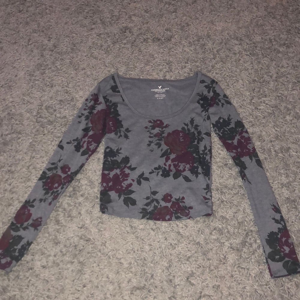 American Eagle long sleeve shirt, Long crop top